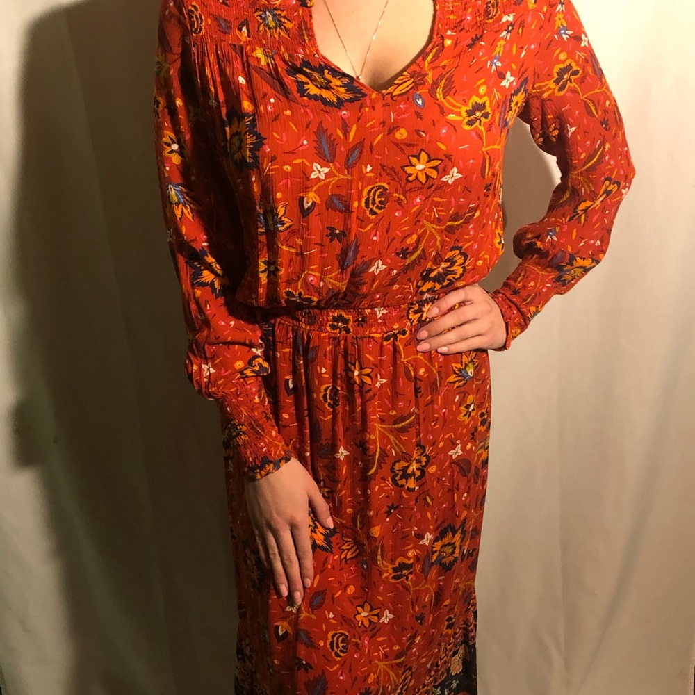 Coral Cut and Sew Dark Casual Dress
